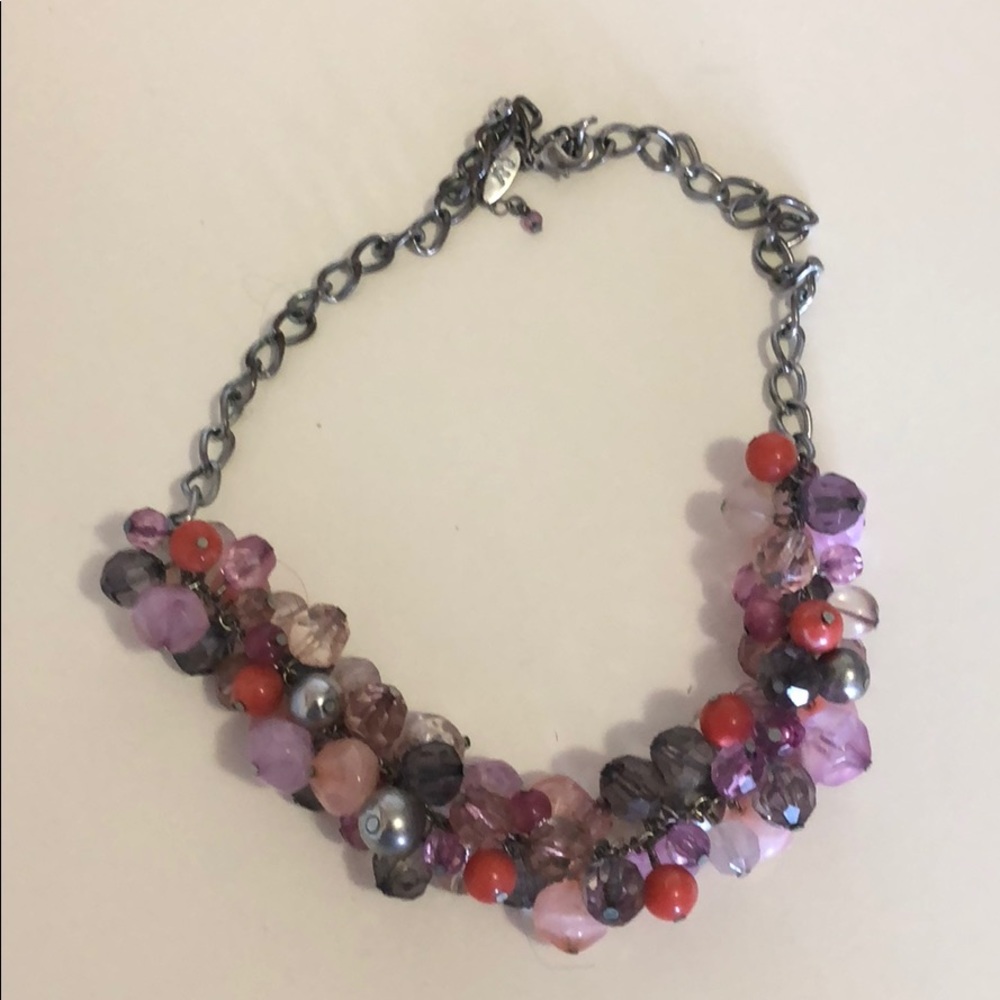 Pink toned necklace